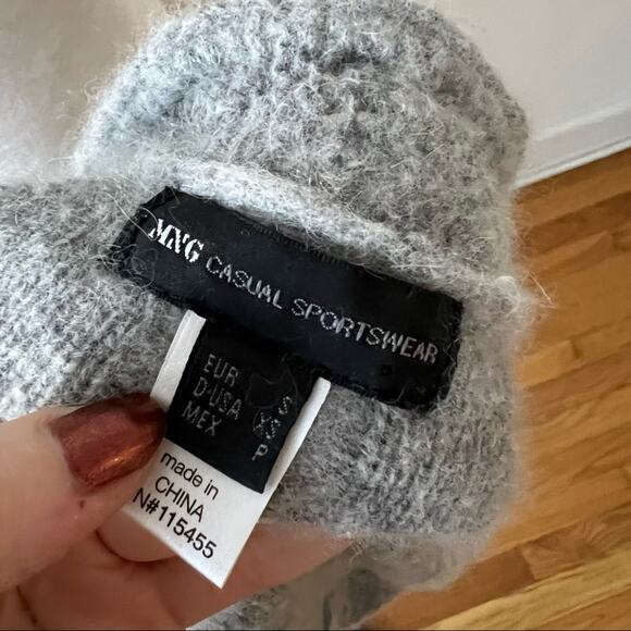 Vintage 90s Mango Grey Cropped Angora/Wool Blend Cardigan - Picture 4 of 5